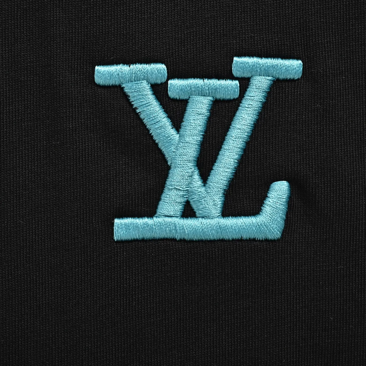 Louis Vuitton/ LV